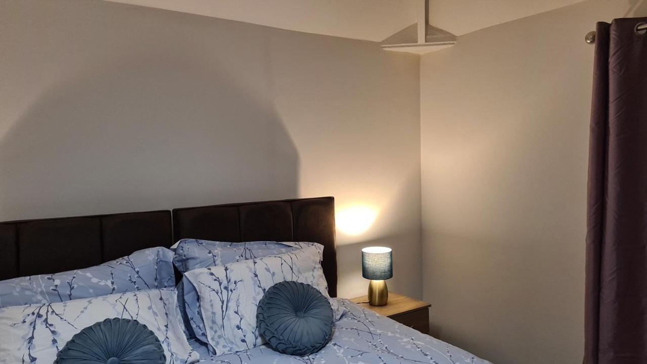 Spacious 3 Bedroom House, 6 Beds In Spondon, Derby With Parking Exteriér fotografie
